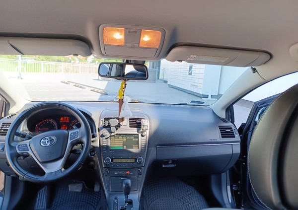 Toyota Avensis cena 35900 przebieg: 177163, rok produkcji 2009 z Świdnik małe 154
